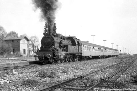 078 246-6 mit E 1979 nach Freudenstadt
